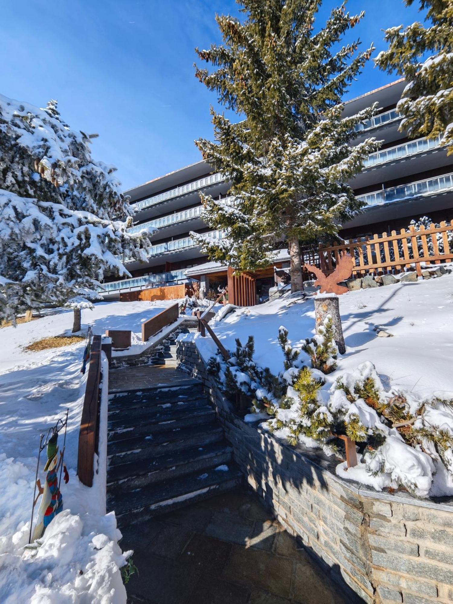 Resort Palace Sestriere 1 E 2 Ngoại thất bức ảnh